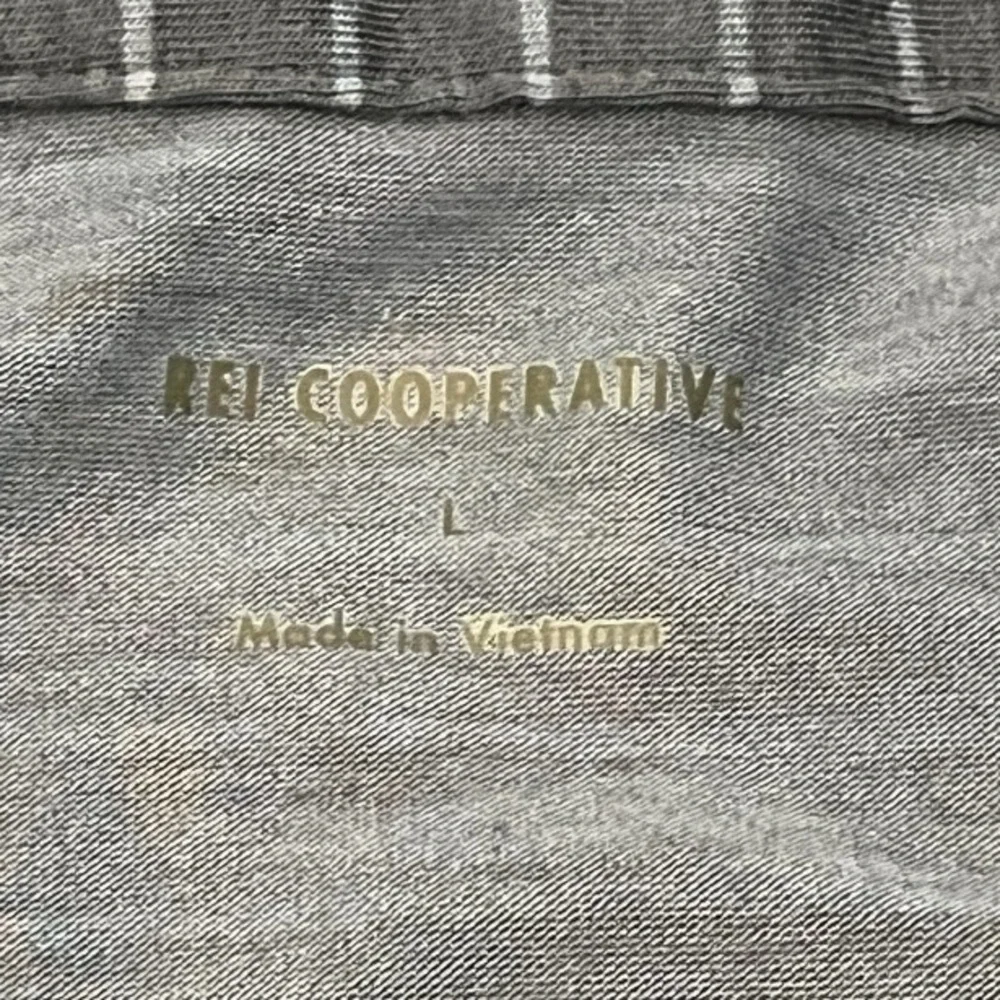 REI Co-op Weathered‎ Blue Striped Polo Shirt Men’s Large | Soft Performance Feel